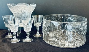 lot 92 image: Ready to Host Vintage IITTALA Nuutajarvi FLORAn Vase, Cordial Glass Lead Crystal, Glass Blown Bowl and More