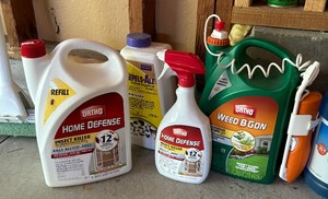 lot 200 image: Household and Garage Cleaners and More