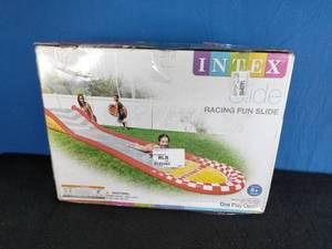lot 18 image: Intex Racing Fun 18 Inflatable Slide