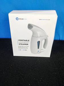 lot 31 image: New BrookLine Portable Garment Steamer