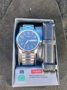 lot 59 image: Timex Mens South Street Black Dial Silvertone Stainless Steel Expansion Band Sport Watch and Leather Strap Set
