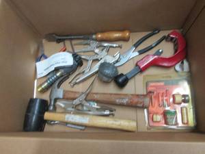 lot 251 image: Hand Tools...