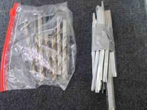 lot 271 image: Drill Bits & Punchs...