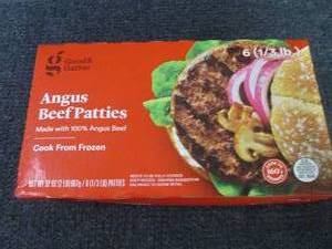 lot 300 image: CC 32 oz FROZEN Good & Gather Angus...