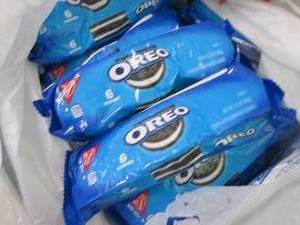 lot 344 image: 12- 2.4 oz Oreos...