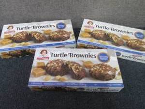 lot 366 image: 4- 12.68 oz Little Debbie Turtle Br...