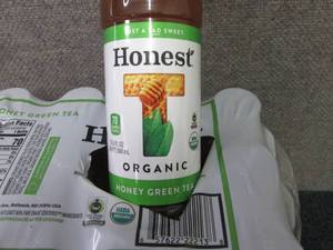 lot 367 image: 12- 16.9 oz Honest Organic Honey Gr...