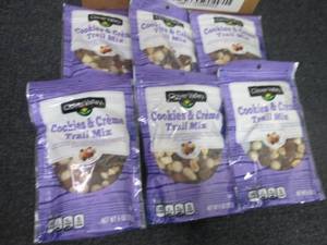 lot 411 image: 6- 6 oz Clover Valley Cookies & Crme Trail Mix