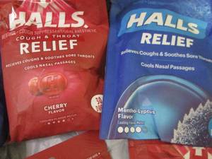 lot 457 image: 6- 30 ct Halls Relief Cough Drops...