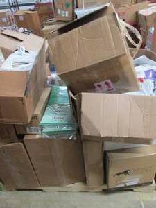 lot 463 image: Pallet of Assorted UnsoldUnclaimed...