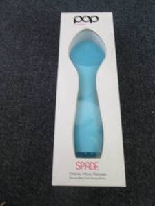 lot 86 image: Pop Sonic Spade Cleansing & Exfolia...
