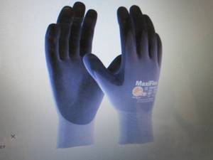 lot 119 image: MaxiFlex 34-874 Ultimate Gloves Mic...