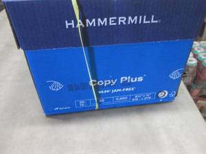 lot 135 image: Case of 2500 Sheets Hammermill Copy...