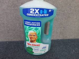 lot 194 image: 3 64 oz Mr. Clean MultiSurface Cle...