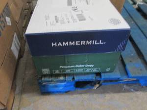 lot 211 image: Case of 4000 Sheets Hammermill Colo...