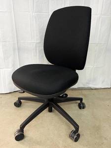 lot 29 image: MSRP $1300 High Quality Via Seating Ergonomic Armless Office Work Chair WContoured Cushioning On Both The Seat & Back Plus&nbsp5 Lockable Tilt Positions 350lb Capacity - 12 Year Warranty & Made In USA&nbspGreat Condition