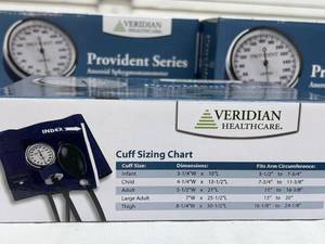 Lot of 8 NEW Veridian Healthcare 02-1101 5.5 x 21 Provident Series Adult Aneroid Sphygmomanometers