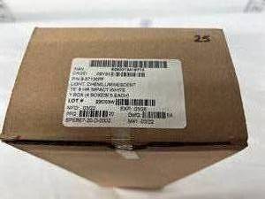 MSRP $300  1 Box (20 each)&nbspCYALUME&nbspMILITARY 15 12 HOUR TACTICAL LIGHT STICKS GLOW CHEMLIGHT -White - Expiration 326