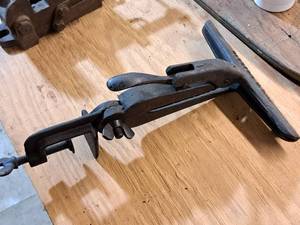 lot 81 image: Vintage Hand Break