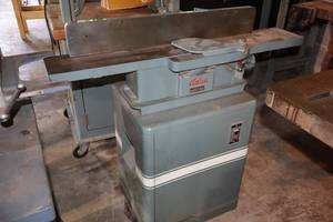 lot 31 image: Atlas Press Co Planer 6001