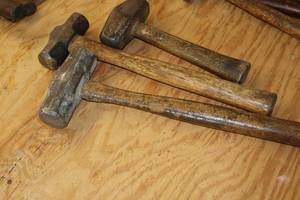 lot 139 image: Lot of (3) Assorted Sledgehammers