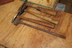 lot 147 image: Lot of (4) Assorted Hammers