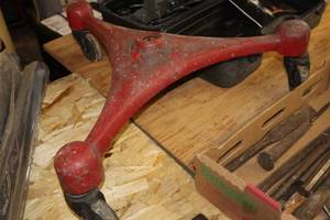 lot 174 image: Rolling Stand Base