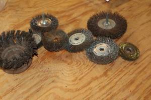 lot 182A image: Lot of (8) Assorted Wire Brush Heads