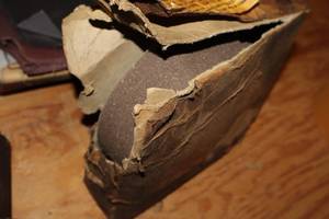 lot 227 image: Lot of (1 Box) Roll of Sandpaper 80 Grit 2-12x50-yds