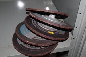 lot 239 image: Lot of (6) Pacific Grinding Wheel Co 7 Grinding Discs 24 Grit A24GP