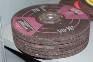 lot 242 image: Lot of (6) Sait Metal Grinding Discs A24R 7x14x78