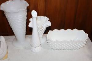 lot 1030 image: Lot of (4) Milk Glass Table Dcor - Vases and Candy Dish