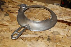 lot 267 image: Vintage Waffle Maker Base