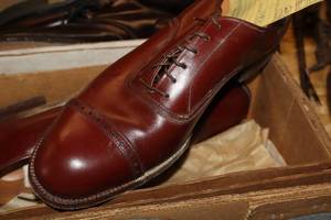 lot 270 image: Vintage Mens Shoes