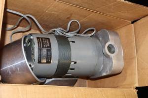 lot 303 image: Romper Electric Flour and Cereal Mill (New)