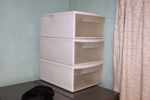 lot 1060 image: Lot of (3) Plastic Storage Drawer Bins