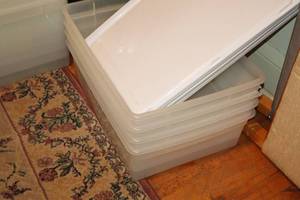 lot 1076 image: Lot of (4) Plastic Storage Bins with Lids