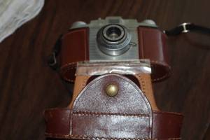 lot 1113 image: Vintage Kodak Pony 135 Camera