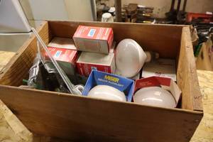 lot 312 image: l Assorted Light Bulbs - Floodlight, Halogen Lamps, Reflector Flood 150W with Wooden Crate