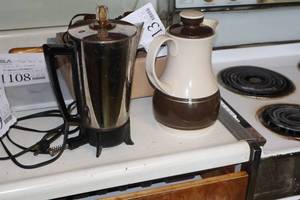 lot 1116 image: Coffee Maker and Carafe