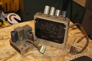 lot 451 image: Electronic Amplifiers - Servo and Monitor