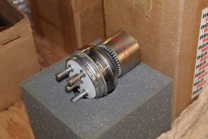 lot 474 image: Vintage Eimac Electronic Component - Vacuum Tube