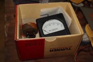 lot 487 image: Milliamperes Meter
