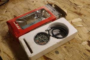 lot 355 image: RAC Vacuum & Fuel Pump Tester