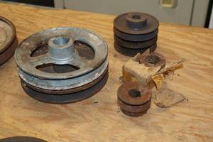 lot 412 image: Lot of (6) Assorted Pulleys - 1-34, 1-78, 3-14 (x2), 5-34 (x2)