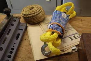 lot 509 image: Tow Rope with Hook 14, Rope