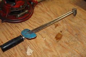 lot 515 image: Montgomery Ward Powr-Kraft Torque Wrench