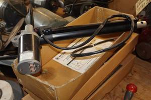 lot 522 image: Ironton 11-1316 Linear Actuator