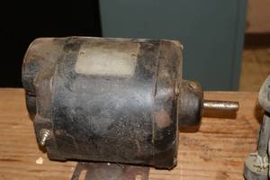 lot 539 image: Electric Electric Motor