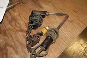 lot 580 image: Lot of (3) Assorted Soldering Irons